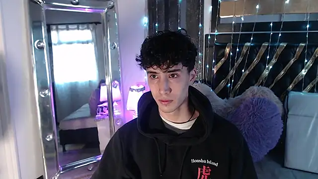 gojo satoru 18 online show from September 29, 2025, 11:38 am