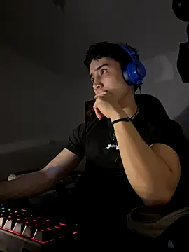 gojo satoru 18 online show from December 4, 2025, 3:49 am