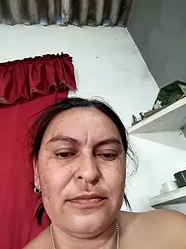 Horny-Mommy-Dirty online show from January 7, 2026, 3:06 pm