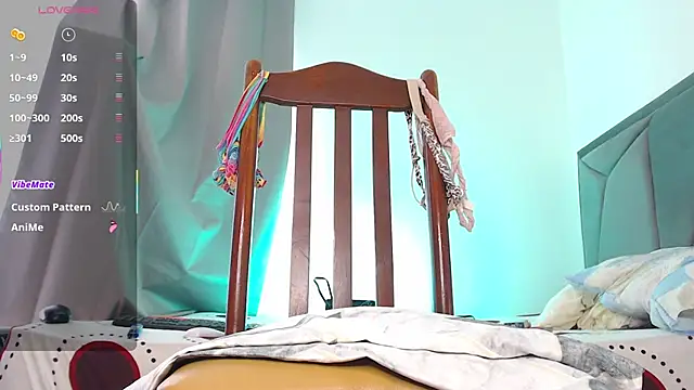 Snapshot of Logan_cocky chatting on October 7, 2025, 6:09 pm Logan cocky online show from October 7, 2025, 6:09 pm