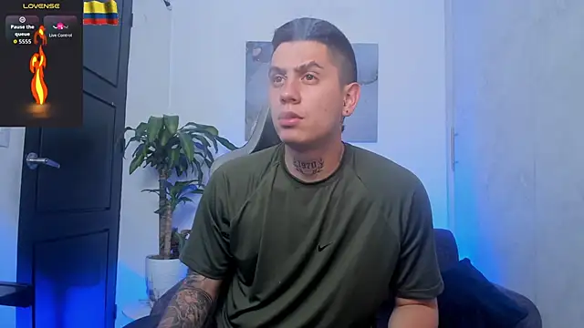 Yeiko Romero  online show from November 20, 2025, 11:47 pm