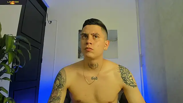 Snapshot of Yeiko_Romero_ chatting on September 26, 2025, 8:54 am Yeiko Romero  online show from September 26, 2025, 8:54 am