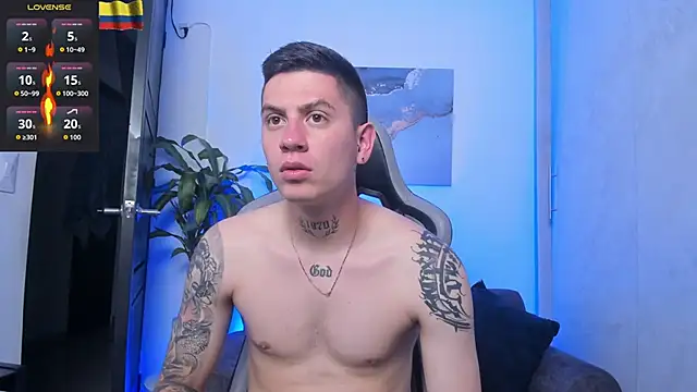 Snapshot of Yeiko_Romero_ chatting on October 27, 2025, 7:04 pm Yeiko Romero  online show from October 27, 2025, 7:04 pm