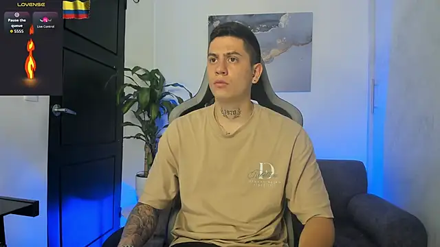 Yeiko Romero  online show from November 8, 2025, 8:45 pm