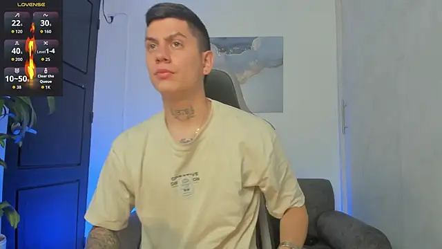 Snapshot of Yeiko_Romero_ chatting on October 8, 2025, 2:18 pm Yeiko Romero  online show from October 8, 2025, 2:18 pm