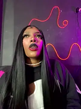 TIFFANYYSTAR online show from January 15, 2026, 3:59 pm