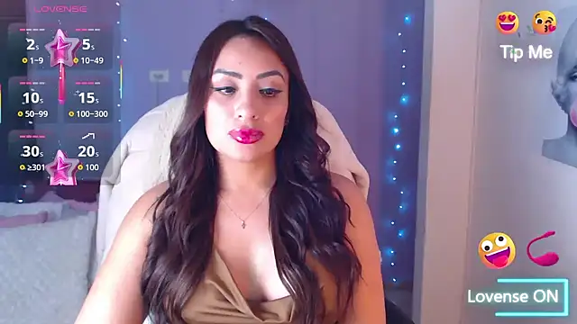 Snapshot of Paulina_627 chatting on February 7, 2026, 2:25 pm Paulina 627 online show from February 7, 2026, 2:25 pm