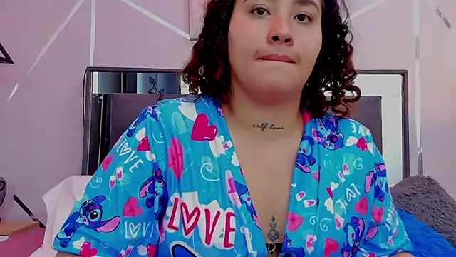 Ayla martinez online show from February 26, 2025, 7:02 am