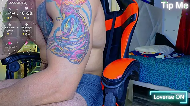 Snapshot of Rich_boy01 chatting on October 18, 2025, 8:22 pm Rich boy01 online show from October 18, 2025, 8:22 pm