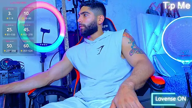 Rich boy01 online show from April 3, 2026, 12:50 am