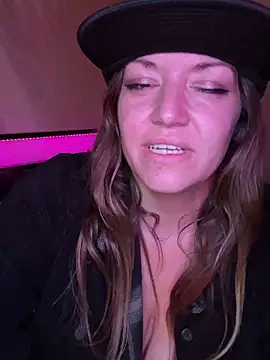 SummerV91 online show from February 8, 2026, 3:48 am