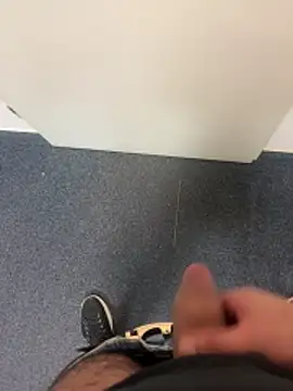 Snapshot of tikitaka97 chatting on March 4, 2026, 3:09 pm tikitaka97 online show from March 4, 2026, 3:09 pm