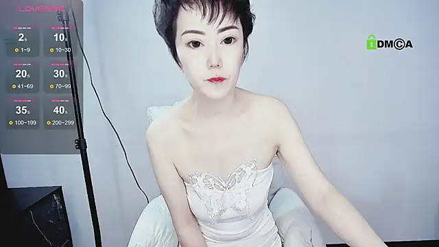 Snapshot of 9ering-Er chatting on October 6, 2025, 8:09 pm 9ering-Er online show from October 6, 2025, 8:09 pm