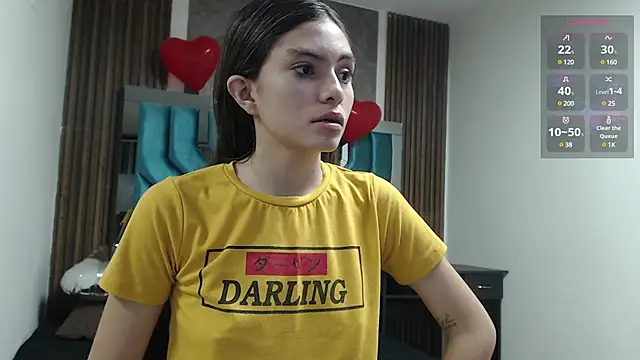 ValeryLargo online show from February 16, 2025, 2:32 pm