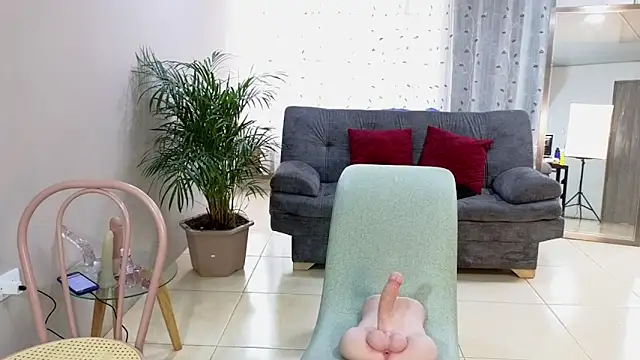 camil milfdream online show from February 23, 2025, 4:35 pm