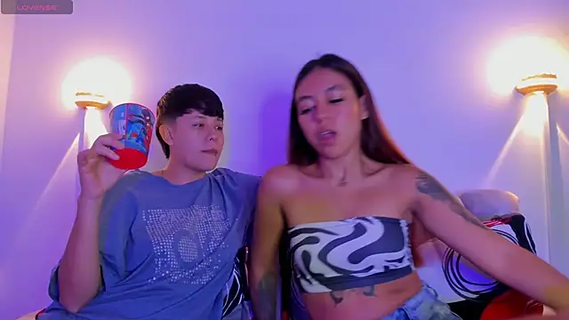 violet casper  online show from October 29, 2025, 7:40 am