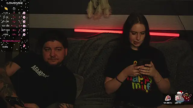 Snapshot of devilstwo_1 chatting on December 18, 2024, 6:03 pm devilstwo 1 online show from December 18, 2024, 6:03 pm