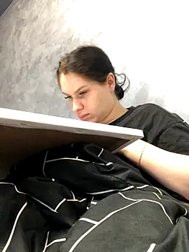 Snapshot of devilstwo_1 chatting on September 12, 2025, 4:12 am devilstwo 1 online show from September 12, 2025, 4:12 am