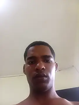 Snapshot of Jeanfamoso chatting on October 17, 2025, 10:33 pm Jeanfamoso online show from October 17, 2025, 10:33 pm