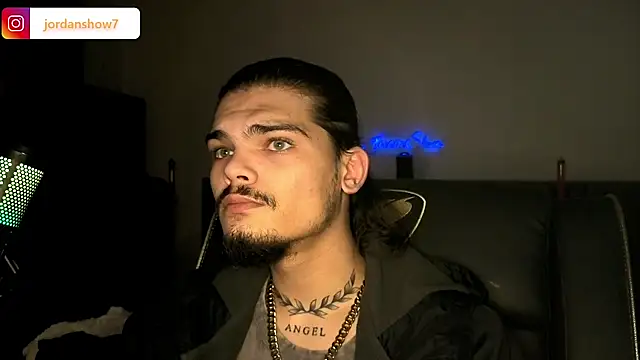 Snapshot of JordanShow chatting on September 19, 2025, 6:06 am JordanShow online show from September 19, 2025, 6:06 am