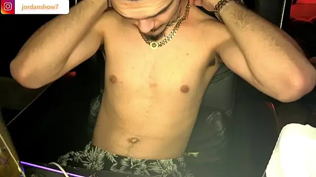 Snapshot of JordanShow chatting on January 15, 2026, 11:08 pm JordanShow online show from January 15, 2026, 11:08 pm