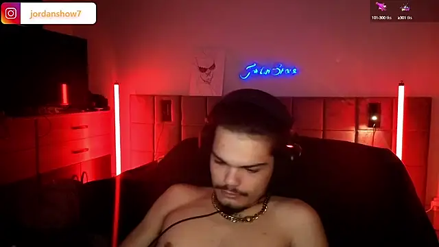 Snapshot of JordanShow chatting on October 3, 2025, 12:50 pm JordanShow online show from October 3, 2025, 12:50 pm