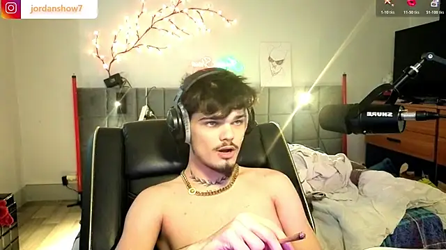 Snapshot of JordanShow chatting on February 26, 2026, 9:31 am JordanShow online show from February 26, 2026, 9:31 am