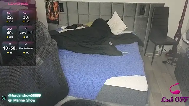 Snapshot of JordanShow chatting on February 21, 2025, 5:09 pm JordanShow online show from February 21, 2025, 5:09 pm