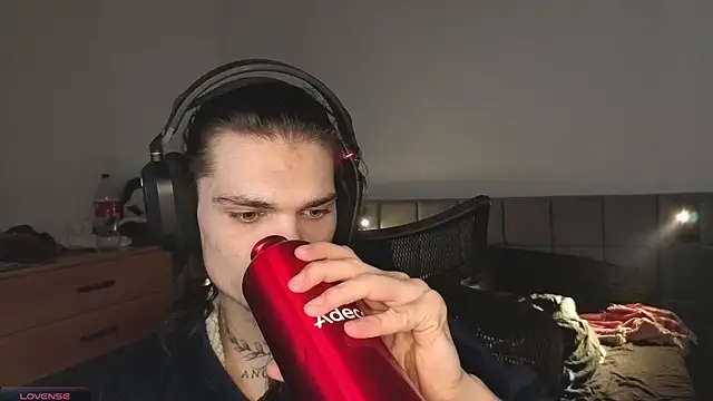 Snapshot of JordanShow chatting on March 2, 2025, 9:54 am JordanShow online show from March 2, 2025, 9:54 am