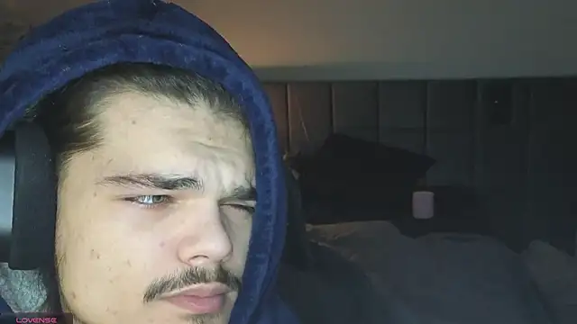 Snapshot of JordanShow chatting on March 8, 2025, 5:28 am JordanShow online show from March 8, 2025, 5:28 am