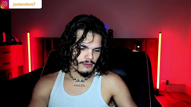 Snapshot of JordanShow chatting on October 7, 2025, 7:26 pm JordanShow online show from October 7, 2025, 7:26 pm