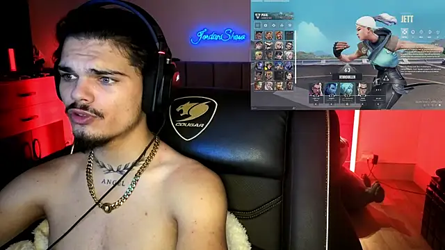 Snapshot of JordanShow chatting on October 31, 2025, 8:22 am JordanShow online show from October 31, 2025, 8:22 am