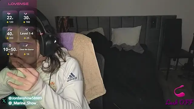 Snapshot of JordanShow chatting on February 22, 2025, 3:01 am JordanShow online show from February 22, 2025, 3:01 am