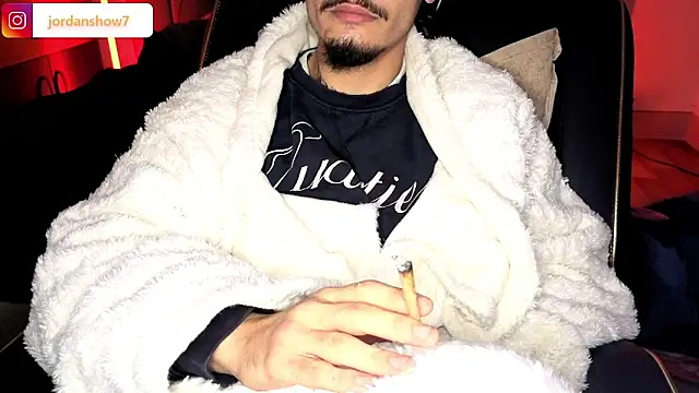 Snapshot of JordanShow chatting on September 28, 2025, 2:46 pm JordanShow online show from September 28, 2025, 2:46 pm