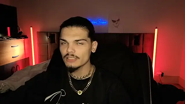 Snapshot of JordanShow chatting on October 24, 2025, 3:00 pm JordanShow online show from October 24, 2025, 3:00 pm