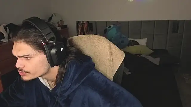 Snapshot of JordanShow chatting on February 22, 2025, 6:19 pm JordanShow online show from February 22, 2025, 6:19 pm