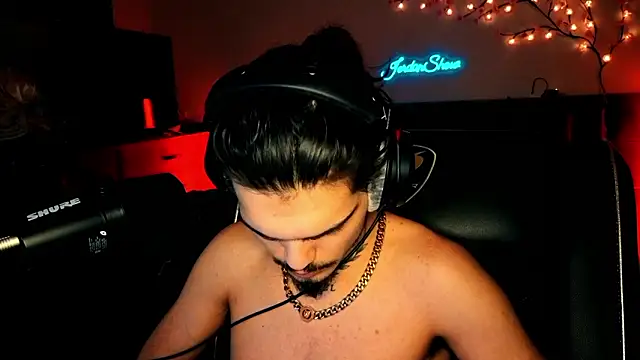 Snapshot of JordanShow chatting on February 3, 2026, 2:53 am JordanShow online show from February 3, 2026, 2:53 am