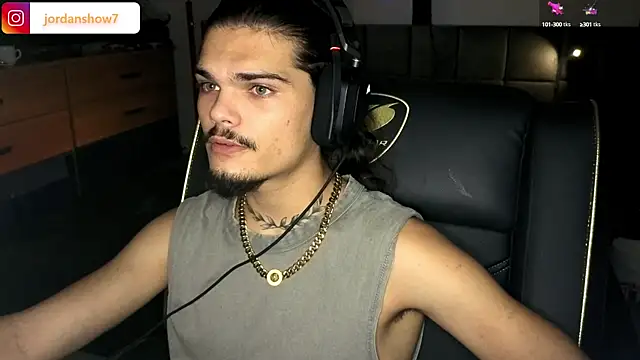 Snapshot of JordanShow chatting on September 10, 2025, 1:04 am JordanShow online show from September 10, 2025, 1:04 am