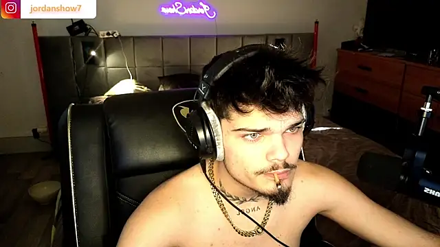 Snapshot of JordanShow chatting on February 25, 2026, 7:52 am JordanShow online show from February 25, 2026, 7:52 am