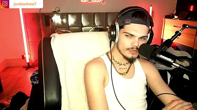 Snapshot of JordanShow chatting on February 16, 2026, 4:16 pm JordanShow online show from February 16, 2026, 4:16 pm