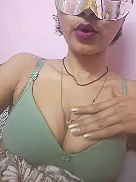 Snapshot of Nandinip2706 chatting on May 22, 2026, 3:21 pm Nandinip2706 online show from May 22, 2026, 3:21 pm