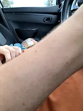 RyanVasquez69 online show from December 18, 2024, 2:17 pm