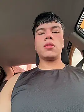 Snapshot of Logan_smith1 chatting on October 30, 2025, 7:00 pm Logan smith1 online show from October 30, 2025, 7:00 pm