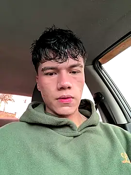 Snapshot of Logan_smith1 chatting on October 10, 2025, 6:09 pm Logan smith1 online show from October 10, 2025, 6:09 pm