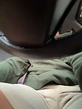 Snapshot of Logan_smith1 chatting on October 24, 2025, 8:41 pm Logan smith1 online show from October 24, 2025, 8:41 pm