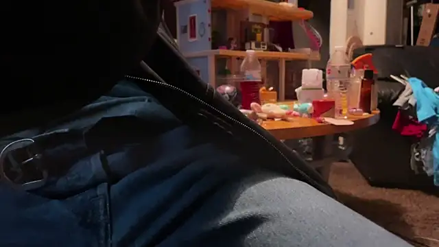 deadpi online show from December 4, 2025, 5:12 pm