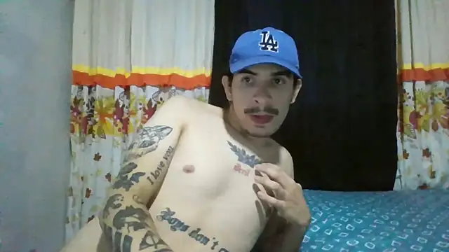 Snapshot of Bruno_Iris_sex chatting on October 26, 2025, 2:45 am Bruno Iris sex online show from October 26, 2025, 2:45 am