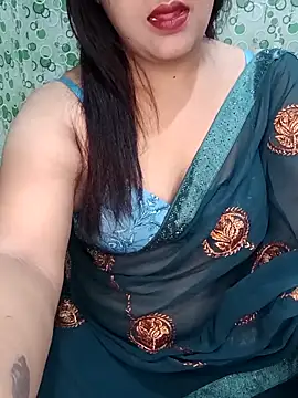 Cute-Raashii online show from September 24, 2025, 1:02 am