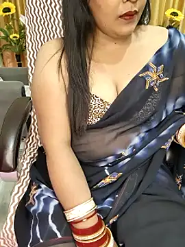 Cute-Raashii online show from November 30, 2025, 4:02 am