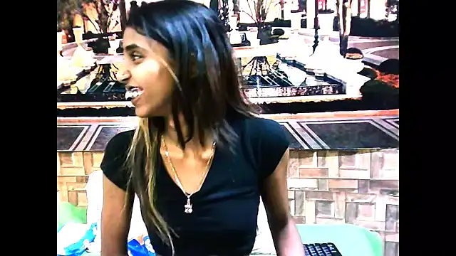 Snapshot of IndianSexySlender chatting on September 22, 2025, 5:24 am IndianSexySlender online show from September 22, 2025, 5:24 am